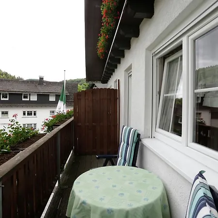 Boutique In Titmaringhausen With Balcony Apartmán Medebach